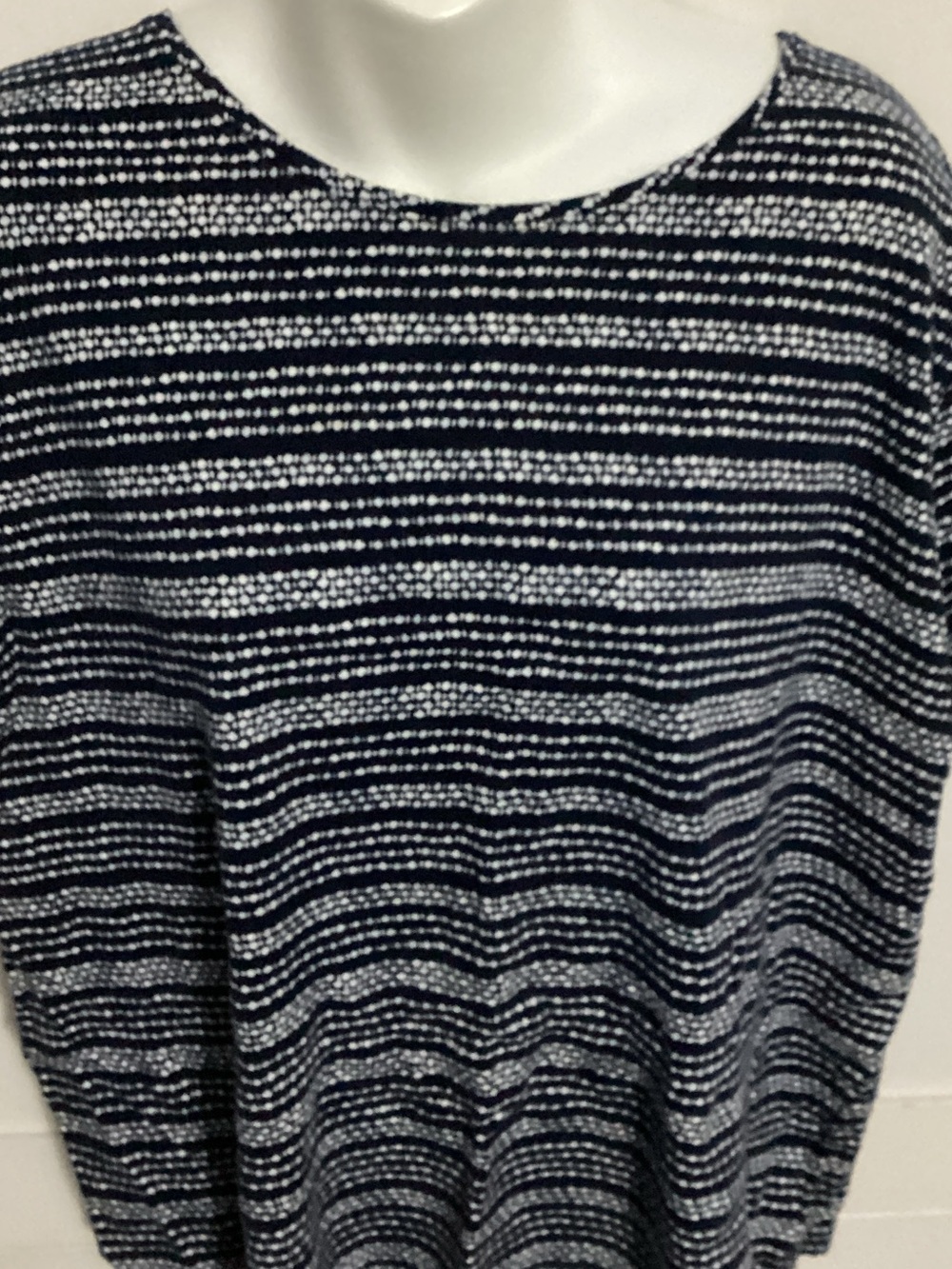 croft & barrow Navy and White Striped top size 2X